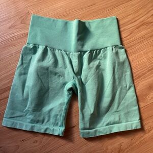 NVGTN PRO SHORT